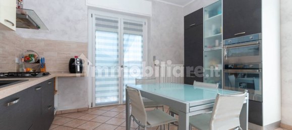 3 Schlafzimmer Wohnung in Val della Torre, Italy, Nr. 324048 10