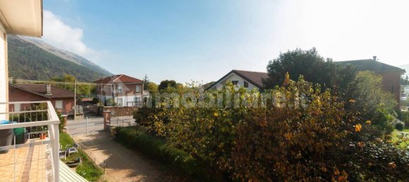 3 Schlafzimmer Wohnung in Val della Torre, Italy, Nr. 324048 19