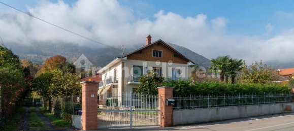 3 Schlafzimmer Wohnung in Val della Torre, Italy, Nr. 324048 42