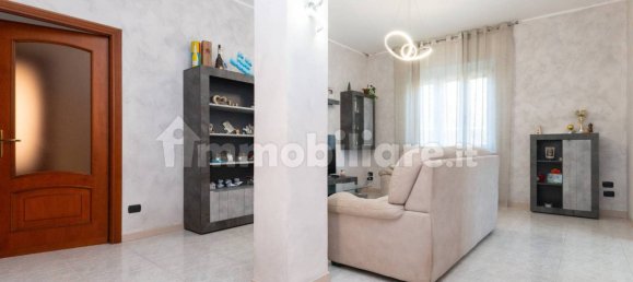 3 Schlafzimmer Wohnung in Val della Torre, Italy, Nr. 324048 7