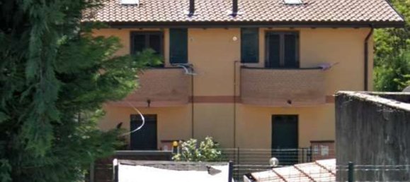 3 rooms House in Somma Lombardo, Italy No. 14470 11