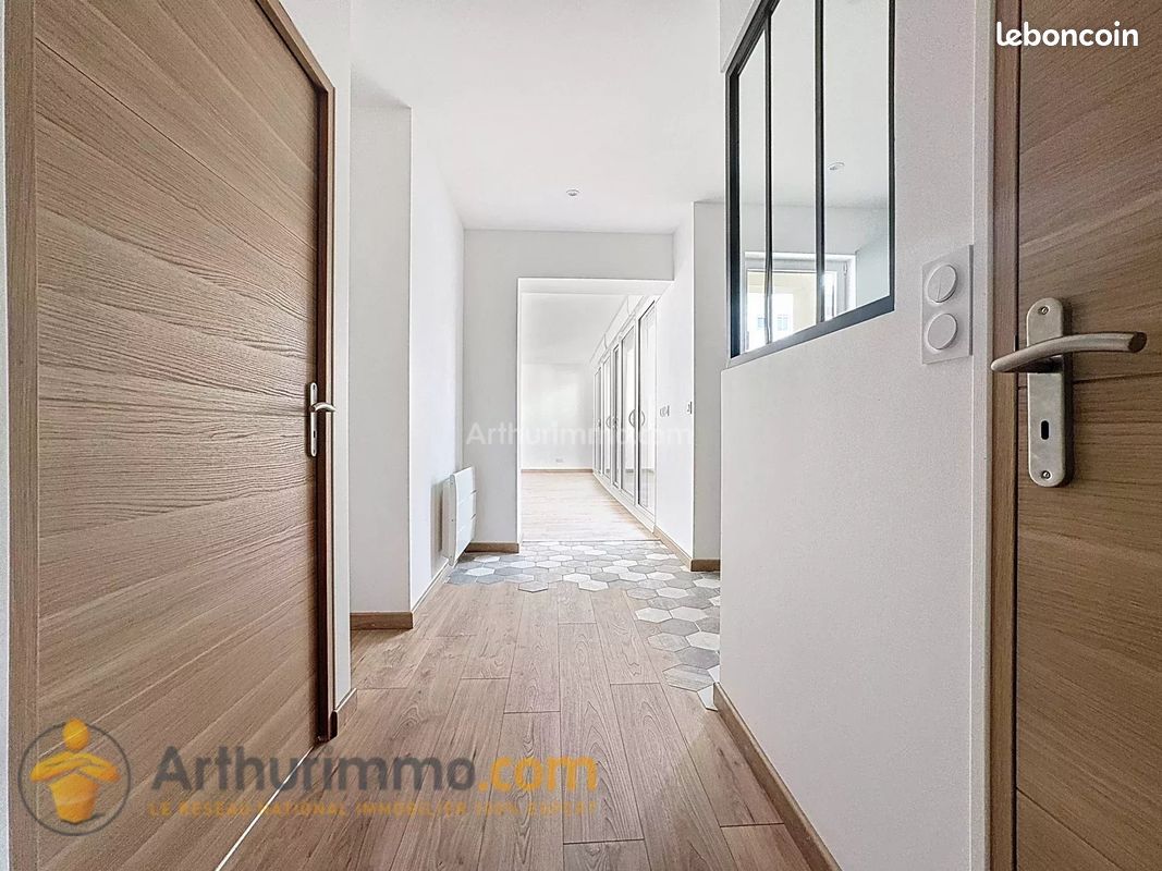 Квартира с 2 спальнями в Реймс, Франция № 61730