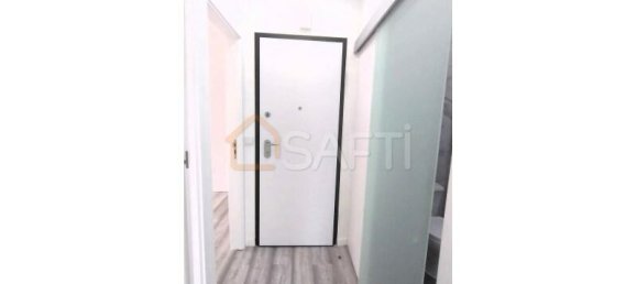1 bedroom Apartment in Lisbon, Portugal No. 153943 3