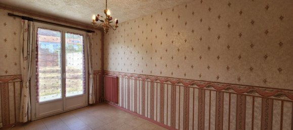 Дом с 3 спальнями в Ангулем, Франция № 321021 10