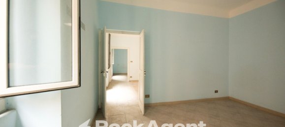 Apartamento de 4 divisões em Genoa, Italy N.º 99629 39