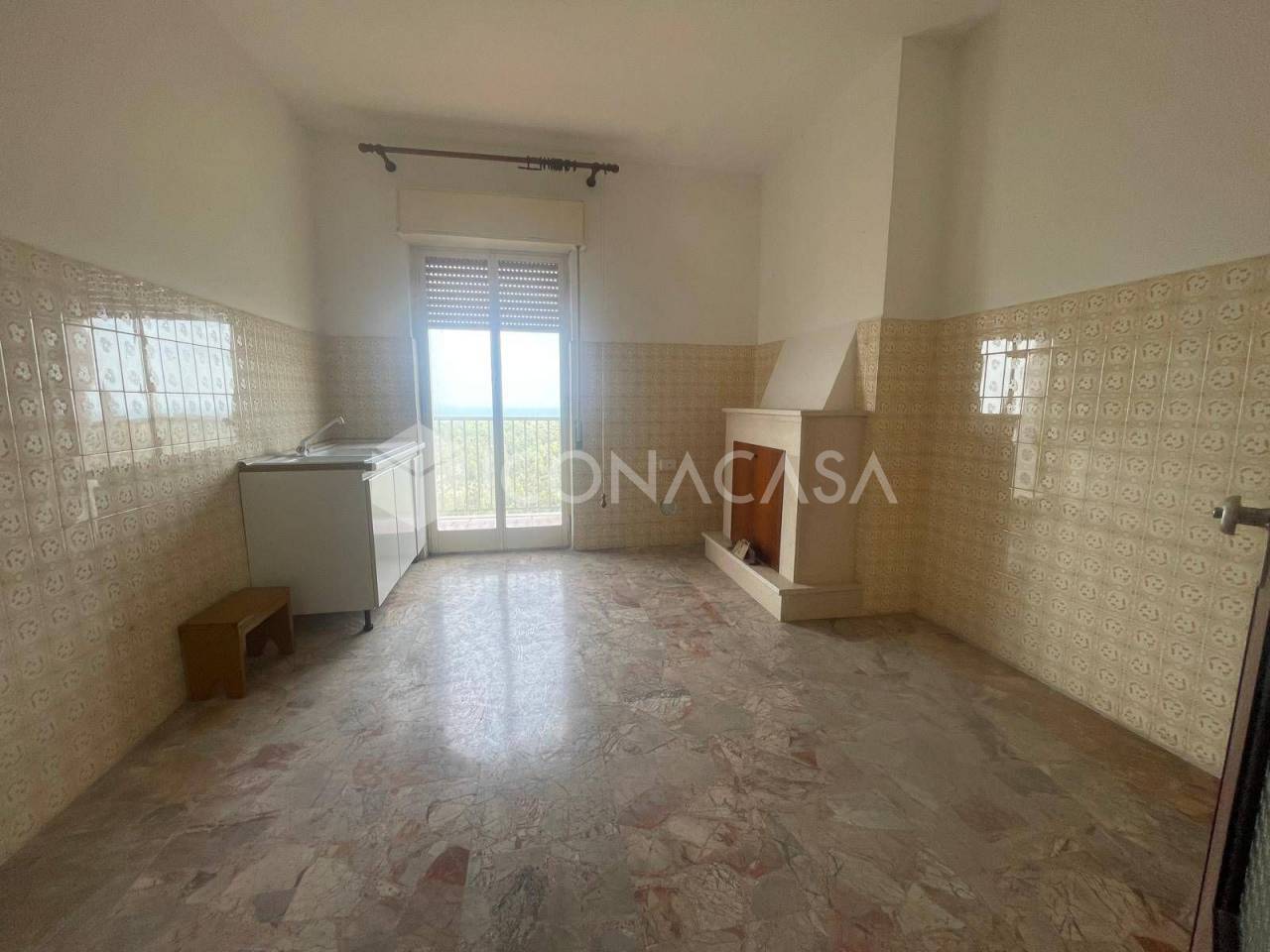 Apartamento de 5 divisões em Ischitella, Italy N.º 387959