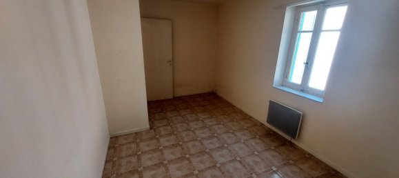 Casa de 3 dormitorios en Cintegabelle, France No. 324124 3