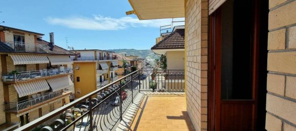 3 chambres Appartement à Monteprandone, Italy No. 289169 20