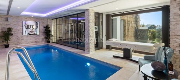 7 bedrooms House in La Quinta, Spain No. 40638 23