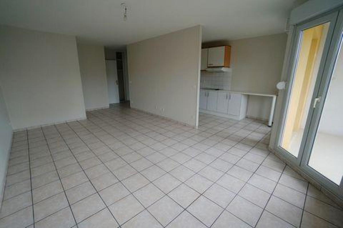 شقة 2 غرف نوم  في Grenoble, France رقم 34711