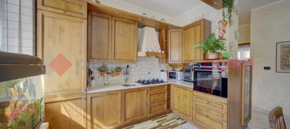 3غرفة شقة في Parella, Italy رقم 8618 21