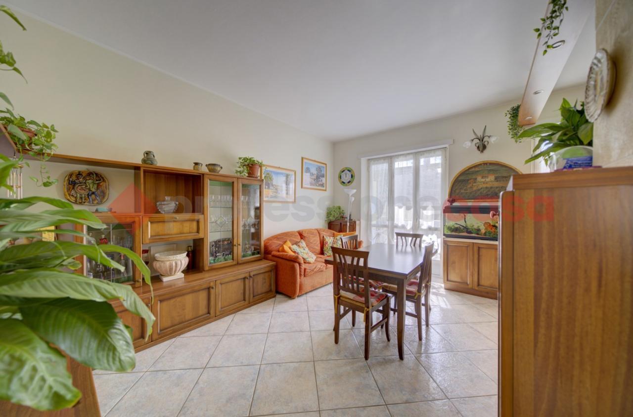 3غرفة شقة في Parella, Italy رقم 8618