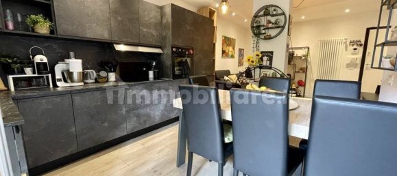 2 bedrooms Apartment in Florence, Italy No. 375678 15