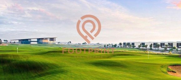 4 bedrooms Villa in Dubai, UAE No. 24703 4