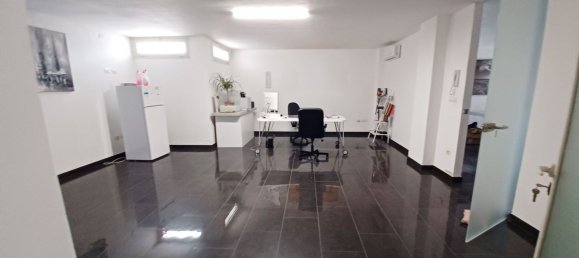 350m² Commercial property in Nardò, Italy No. 34641 12