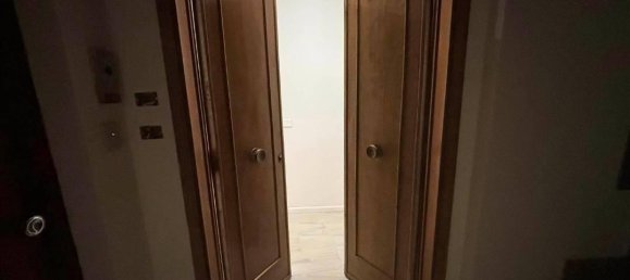 3-Zimmer Wohnung in Florence, Italy, Nr. 36146 13