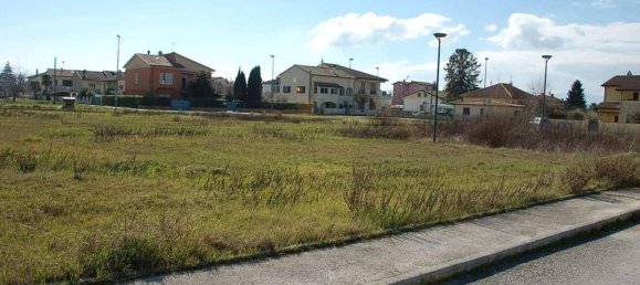 Grundstück in Foligno, Italy 2600m², Nr. 316484 12