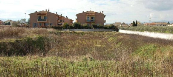 Grundstück in Foligno, Italy 2600m², Nr. 316484 22