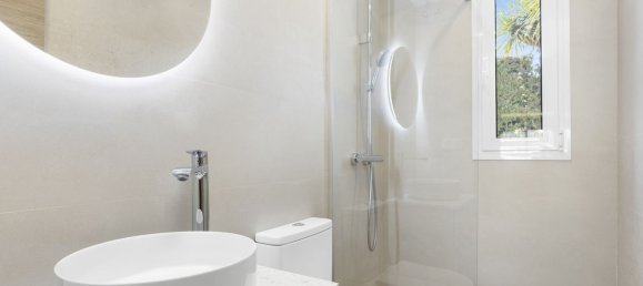 3 bedrooms Penthouse in Marbella, Spain No. 141131 19