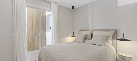 3 bedrooms Penthouse in Marbella, Spain No. 141131 18