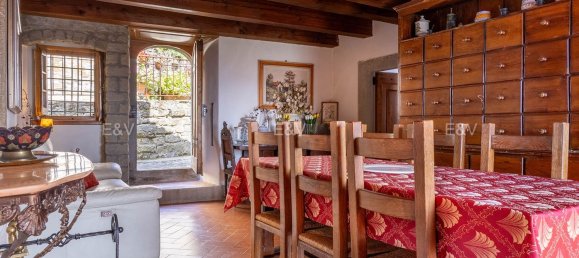 10 rooms House in Poppi, Italy No. 286684 4