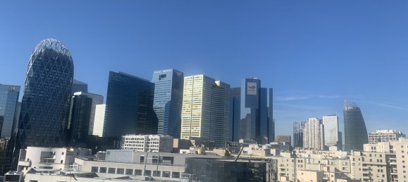 Apartamento de 2 dormitorios en Courbevoie, France No. 149797 16