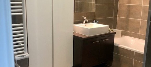 Apartamento de 2 dormitorios en Courbevoie, France No. 149797 9