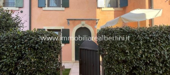 3 rooms House in Villafranca di Verona, Italy No. 104090 2