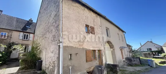 2 bedrooms House in Dole, France No. 319139 4
