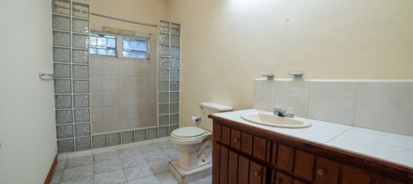 3 bedrooms Villa in Basseterre, Saint Kitts and Nevis No. 8 15