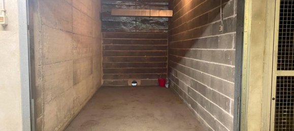 1 room Garage in Loano, Italy No. 227404 10