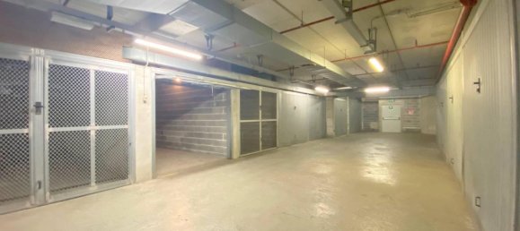 1 room Garage in Loano, Italy No. 227404 7