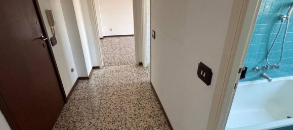 2-Zimmer Wohnung in Stradella, Italy, Nr. 42595 8