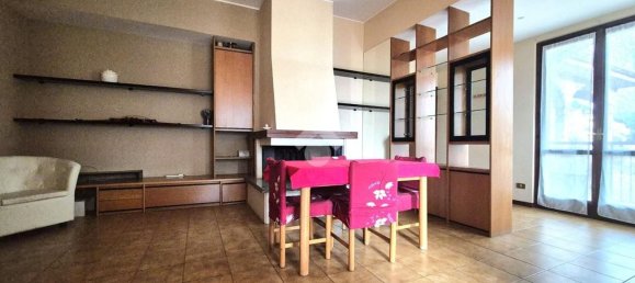 3 rooms Apartment in Trescore Balneario, Italy No. 238005 9