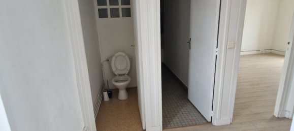 Edificio de 7 habitaciónes en Cernay-la-Ville, France No. 173328 12