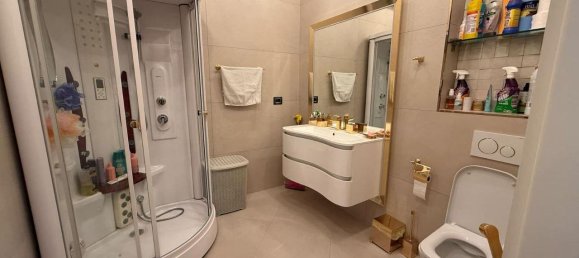 4 Schlafzimmer Wohnung in Sabuntschu, Azerbaijan, Nr. 1271 3