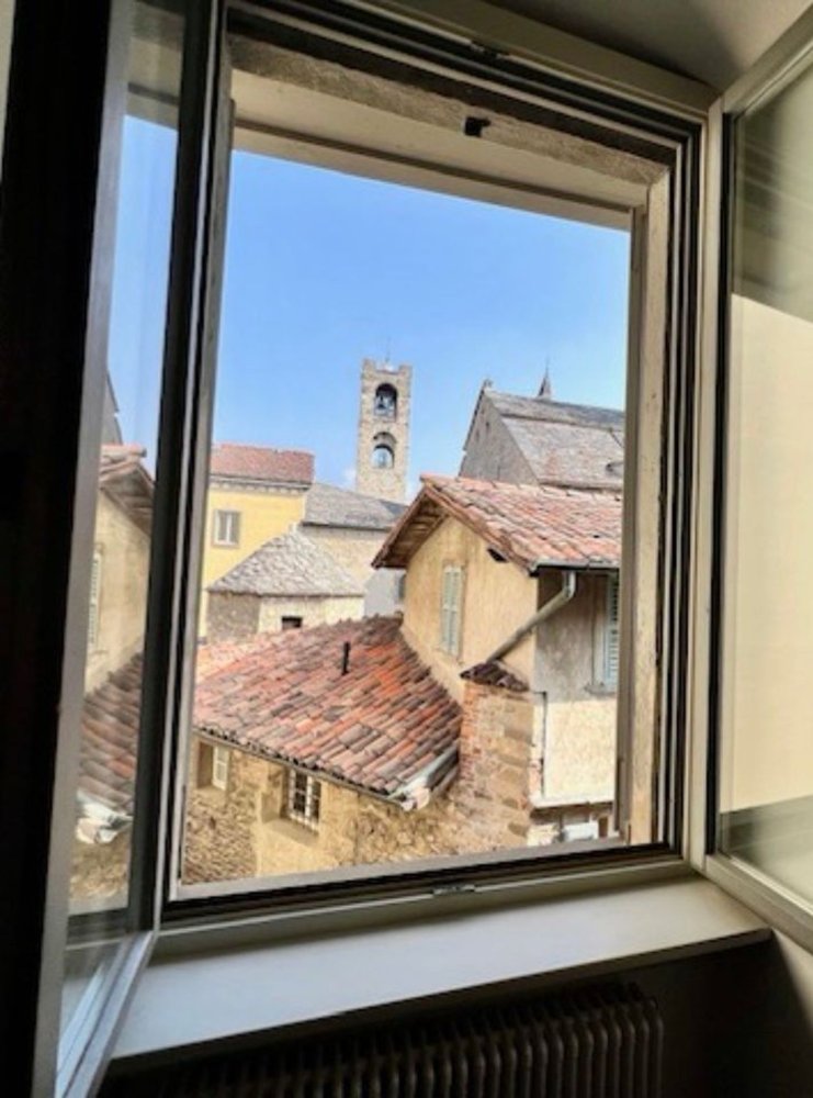 3-salle Duplex à Bergamo, Italy No. 73924