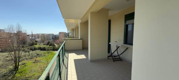 4غرفة شقة في Caserta, Italy رقم 6163 4