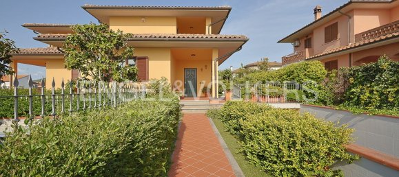 3 Schlafzimmer Villa in Gavorrano, Italy, Nr. 132396 5
