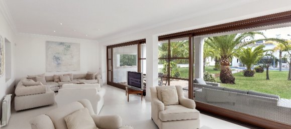 6 bedrooms Villa in Marbella, Spain No. 45669 9
