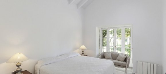 6 bedrooms Villa in Marbella, Spain No. 45669 17