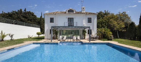 6 bedrooms Villa in Marbella, Spain No. 45669 5