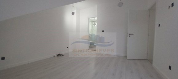 3 غرف نوم منزل ذو طابقين في Costa da Caparica, Portugal رقم 30509 49