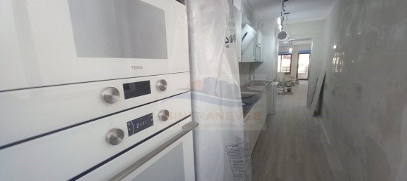 3 غرف نوم منزل ذو طابقين في Costa da Caparica, Portugal رقم 30509 36