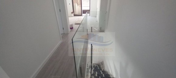 3 غرف نوم منزل ذو طابقين في Costa da Caparica, Portugal رقم 30509 29