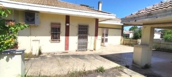 6 Schlafzimmer Villa in San Giovanni Teatino, Italy, Nr. 266185 38