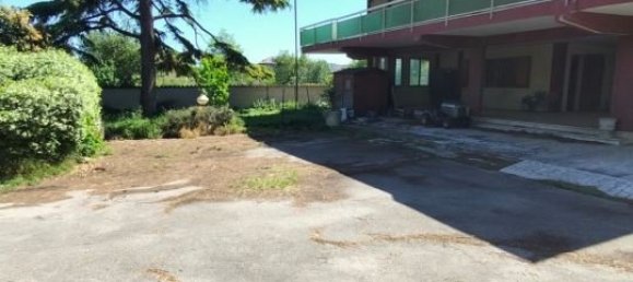 6 Schlafzimmer Villa in San Giovanni Teatino, Italy, Nr. 266185 4