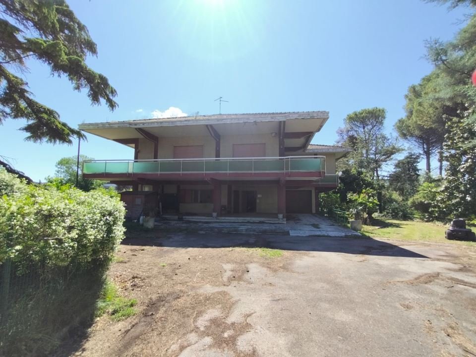 6 Schlafzimmer Villa in San Giovanni Teatino, Italy, Nr. 266185