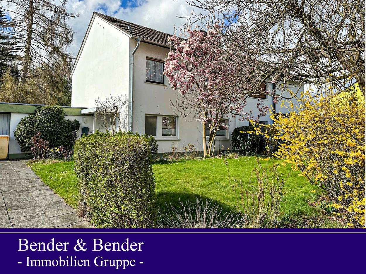 3 bedrooms Townhouse in Bonn, Germany No. 101667