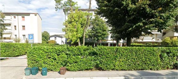 Apartamento de 4 dormitorios en Montichiari, Italy No. 364297 14